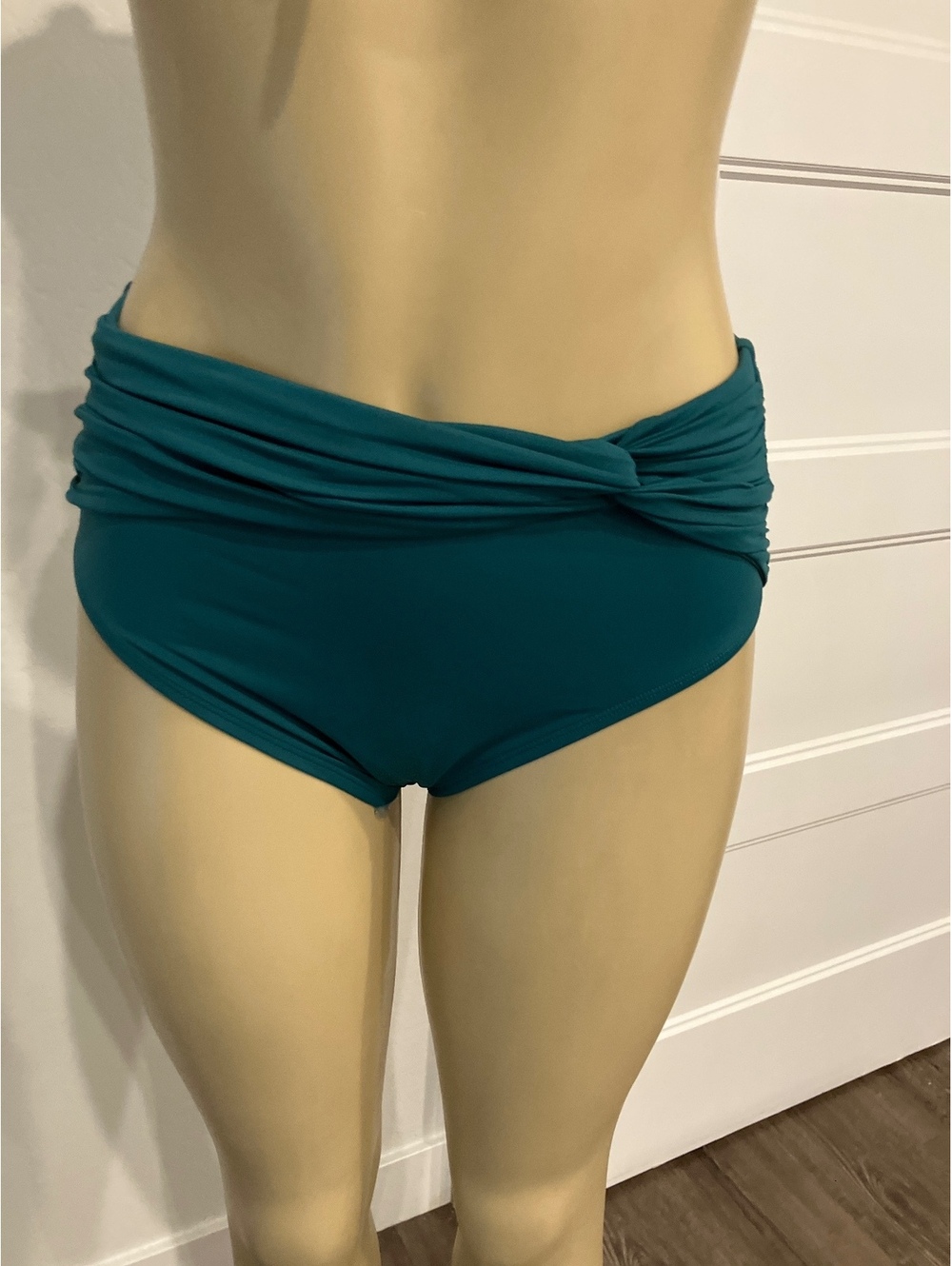 New With Tags Turquoise High Waisted Swimwear Bottoms Size 6
